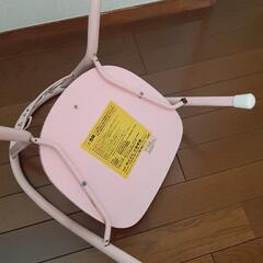 子供のイス　音がなる豆椅子　キティちゃんの画像