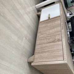テレビボード