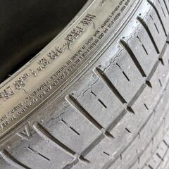255/35R19タイヤ夏の画像