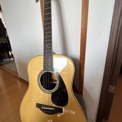 アコースティックギター　
YAMAHA LL6 