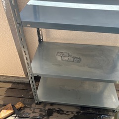 スチールラック の画像