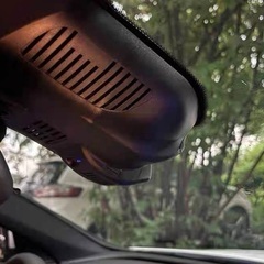 ドライブレコーダー ベンツ Ｃクラス W205後期(取付ビデオあり)の画像