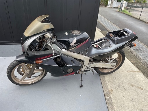 HONDA CBR250R mc19 レストアベース