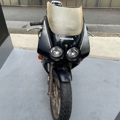 HONDA CBR250R mc19 レストアベースの画像