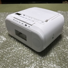 ★1日使用
CDラジカセ東芝TY-CDM2保証書付き