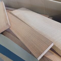 スギ・ヒノキ・ケヤキ 端材の画像