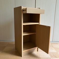 キャビネットの画像