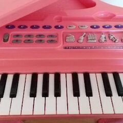 キッズピアノ　玩具　子供　女の子　ピンクの画像
