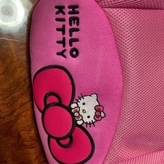 美品！キティちゃんのジュニアシート
の画像