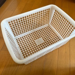 取引中A4深型バスケット