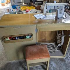 【アンティーク】ジャガー足踏みミシン