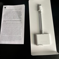 Apple純正 lightning to Digital AV アダプターの画像