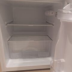 一人暮らし用ハイアール冷蔵庫ですの画像
