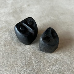 弥生時代 異型環状勾玉 さる玉 鞍型 出土品　骨董品　黒石　アンティーク美術品の画像