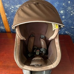 チャイルドシート　コンビ　ブラウン　ISOFIXの画像