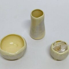 ●美濃焼●仏具3点セット●カナリヤイエロー ペット仏壇 ミニ仏壇などに 香炉 火立 花立 モダン仏具 日本製陶器 ほのか の画像