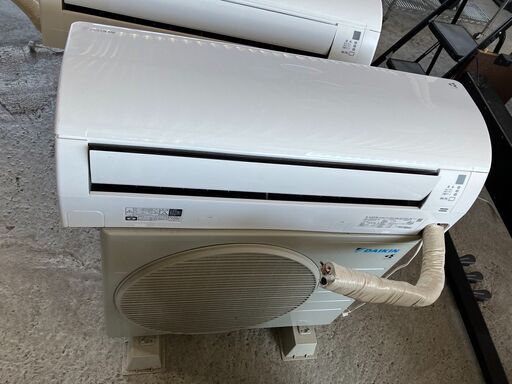 2023年製！ダイキン エアコン クーラー 冷房2.2kw 暖房2.2kw F223ATES-W