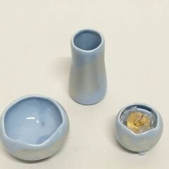 ●美濃焼●仏具3点セット●ブルー系 ペット仏壇 ミニ仏壇などに 香炉 火立 花立 モダン仏具 日本製陶器 シンパープル ほのかの画像