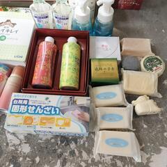 固形石鹸　シャンプーなど　大量おまとめ　タンブラー・エコバッグ付の画像