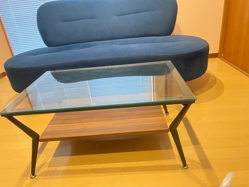 2～3人掛けソファ＆ガラステーブル