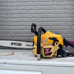 【RYOBI 】エンジンチェンソー ESK-840 の画像