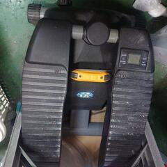足踏み 器具