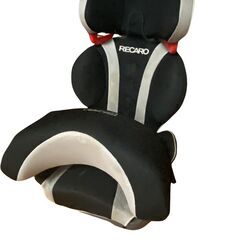 【お話し中です】チャイルドシート　ジュニアシート　リカロ　