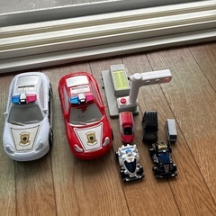 車と信号機