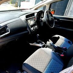 ⭐２５年式★ホンダ★フィット⭐２年車検・２年保証付き！下取り可能！の画像