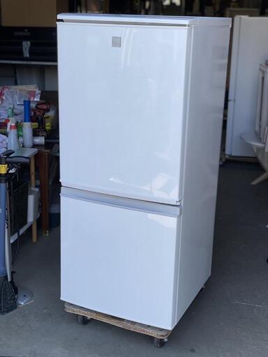 ☆激安品!!☆ シャープ 2ドア冷蔵庫 SJ-14E4-KW 2017年 137L 家電 キッチン家電 冷蔵庫