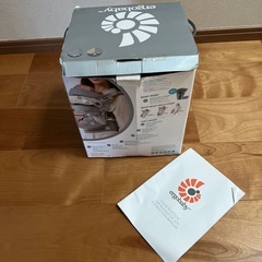 抱っこひも　エルゴ　新生児パット付きの画像