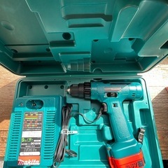 【ジャンク品】マキタ　充電器　DC1209 インパクトドライバ　