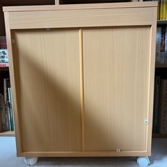 コンパクト本棚4点　キャスター付き　お譲りしますの画像