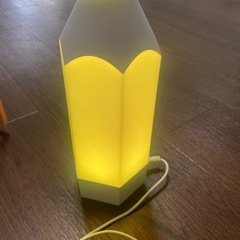 IKEA イケヤ　LED テーブルランプ　マルチカラーの画像