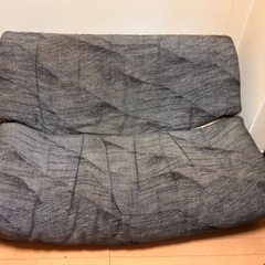 ソファー差し上げます