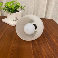 コイズミ　天井照明　すりガラス
照明器具　シーリングライト【お値下げ】　ガラス　白　シンプル【の画像