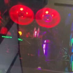 【1点物に付 早い者勝ち】デストップパソコンをデスクにinするデスクの画像