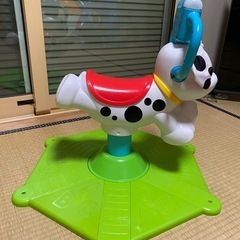 フィッシャープライスはずむ！まわる！バイリンガルわんわん！の画像