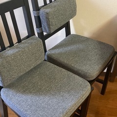 IKEA ダイニングチェア2脚（クッション付き）