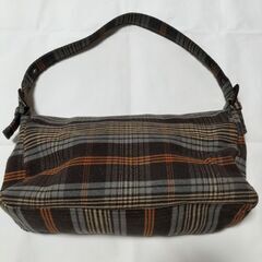 a.v.vバッグの画像