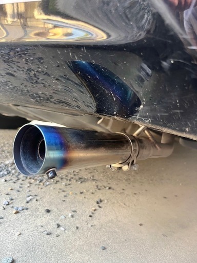 3Q自動車モリモリ菅マフラー