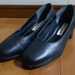 パンプス　黒　5E