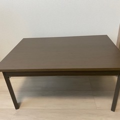 IKEA小さめテーブル（折りたたみ可能）