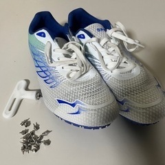 トラックスパイクシューズの画像