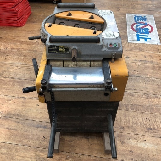 MAKITA 　仕上げカンナ　LP2501 ジャンク品（不動品）