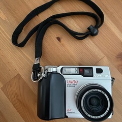 OLYMPUS CAMEDIA C-2020Z