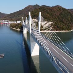 岩風呂付《貸別荘タイムシェア！》年間90日～270日☆限定２組☆・戸建て木造2階建庭付き・家具一式 眺望よし。海近。コンビニ徒歩2分。ペット連れ可。別荘、釣り、家族団らん、観光基点、テレワーク仕事場、日本のエーゲ海！日生諸島や美術館・カキなど瀬戸内の新鮮な魚介類の宝庫！ − 岡山県