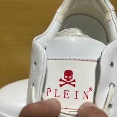 最終値下げ！❗️訳あり 未使用 PHILIPP PLEIN スニーカーの画像