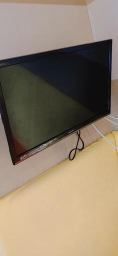 液晶テレビ
