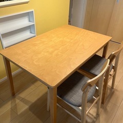 ダイニングテーブル +チェア　セットの画像